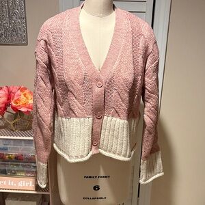 Promesa Two-Tone Pink and Cream cropped button front Cardi